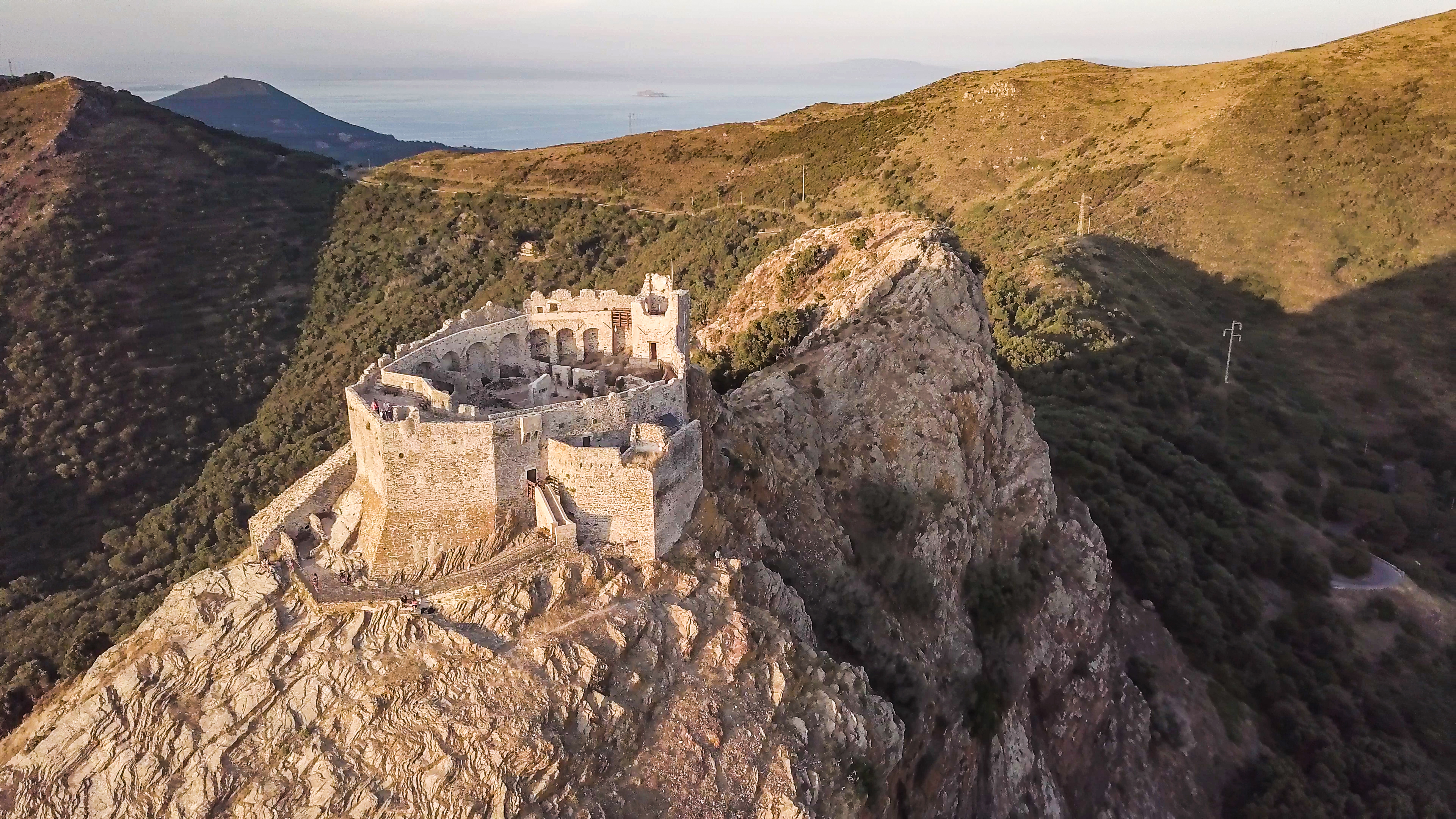 GEP 2020, sabato 26 settembre - Visita guidata alla Fortezza del Volterraio a Portoferraio. Escursione trekking.